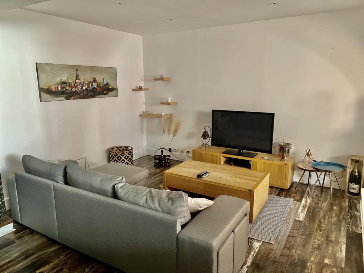 Au Coeur Du Vignoble Apartment Verzenay Bagian luar foto