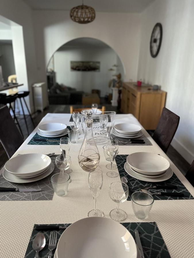 Au Coeur Du Vignoble Apartment Verzenay Bagian luar foto