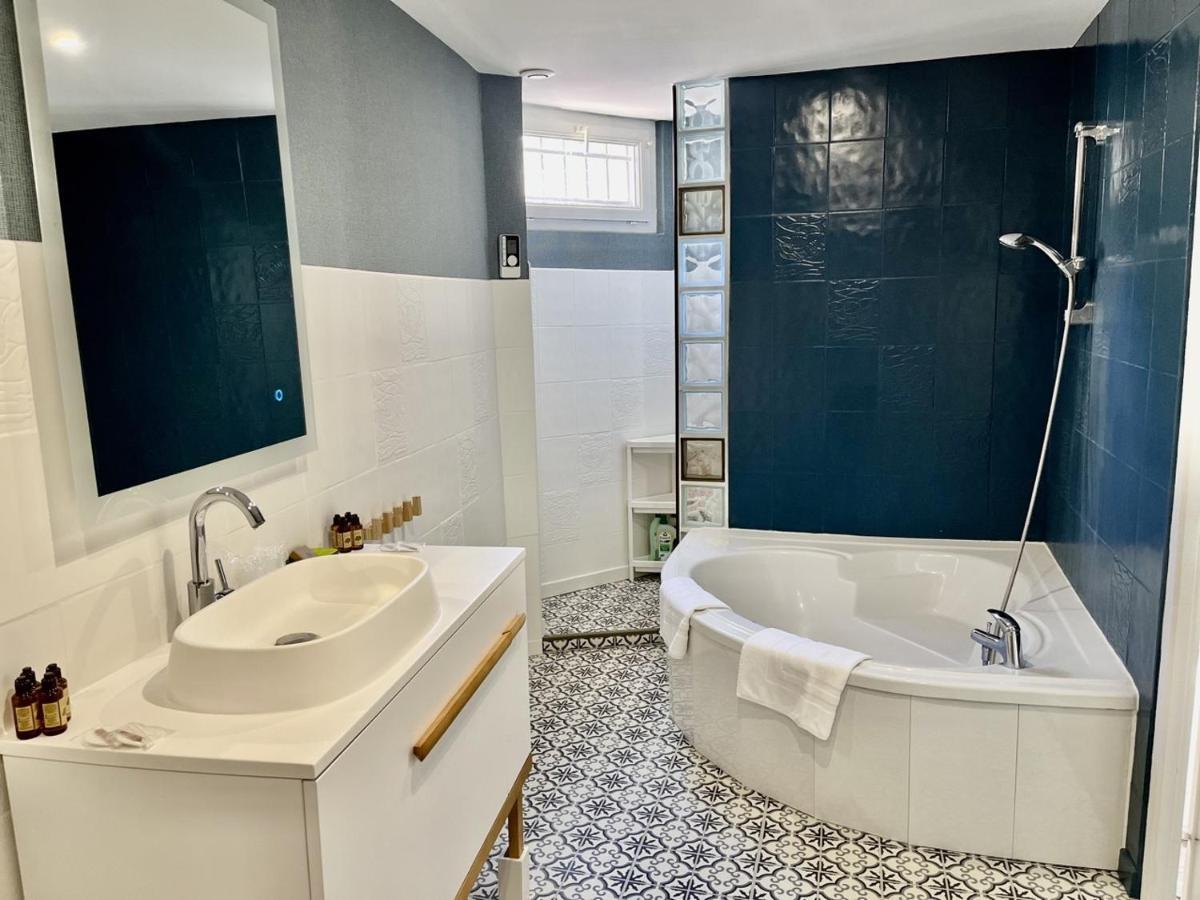 Au Coeur Du Vignoble Apartment Verzenay Bagian luar foto